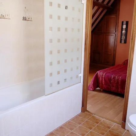 Chambres D'Hotes Les Fermes De Florence Holiday home Les Champeaux
